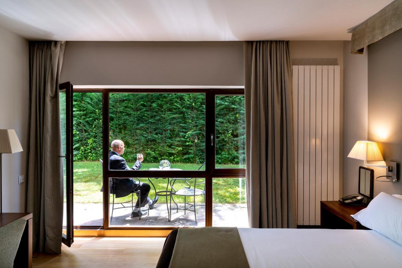 Parador De Argómaniz Εξωτερικό φωτογραφία