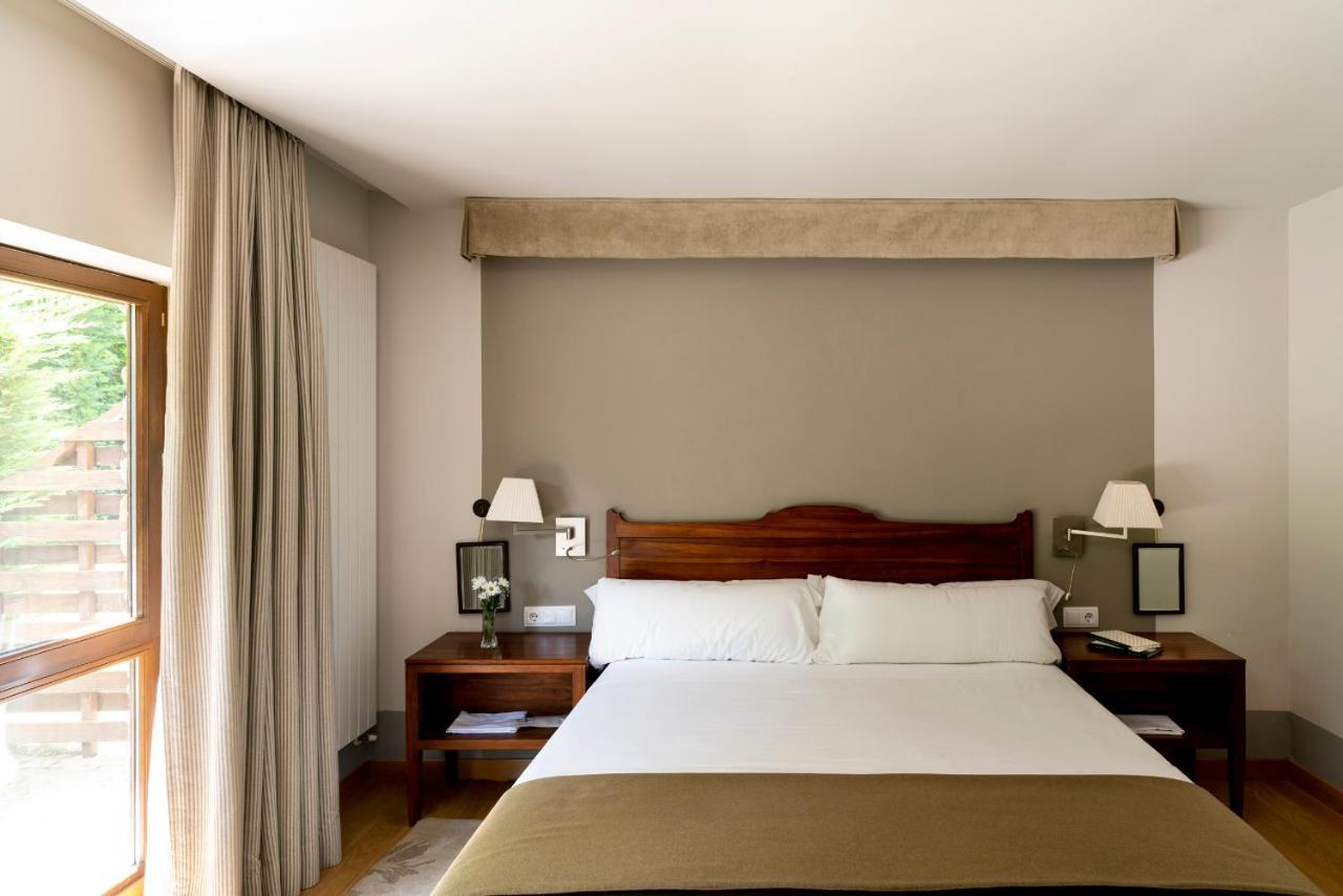 Parador De Argómaniz Εξωτερικό φωτογραφία