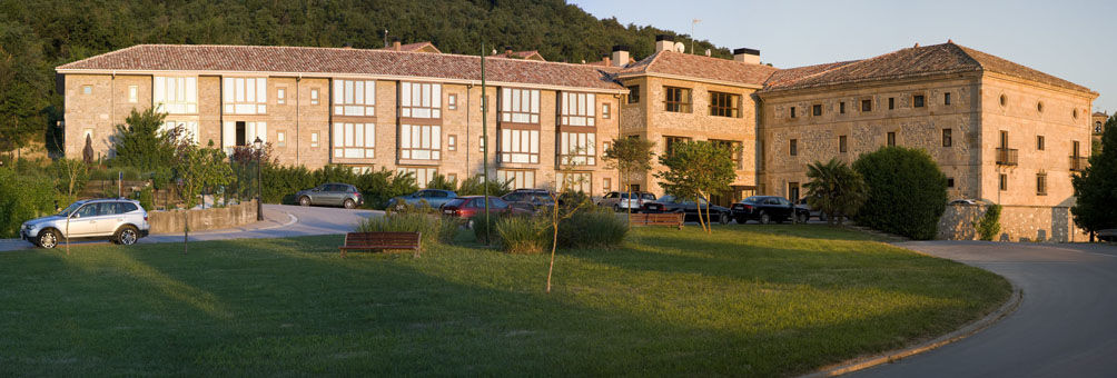 Parador De Argómaniz Εξωτερικό φωτογραφία